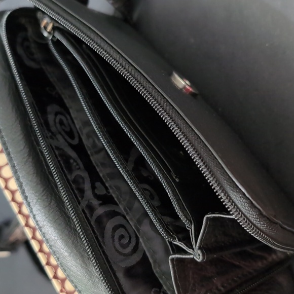 Brighton Eve Delight Women's Black/Brown Leather Small Crossbody Bag. - Picture 15 of 16